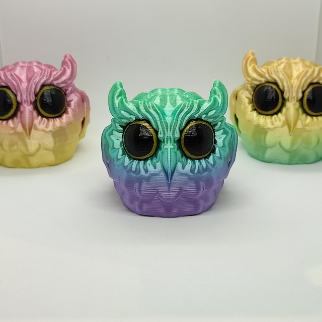 Owl Puffling, 3D Printed Owl, Cute Owl Figurine, Owl Puffling Collectible, Articulated Owl Figurine 