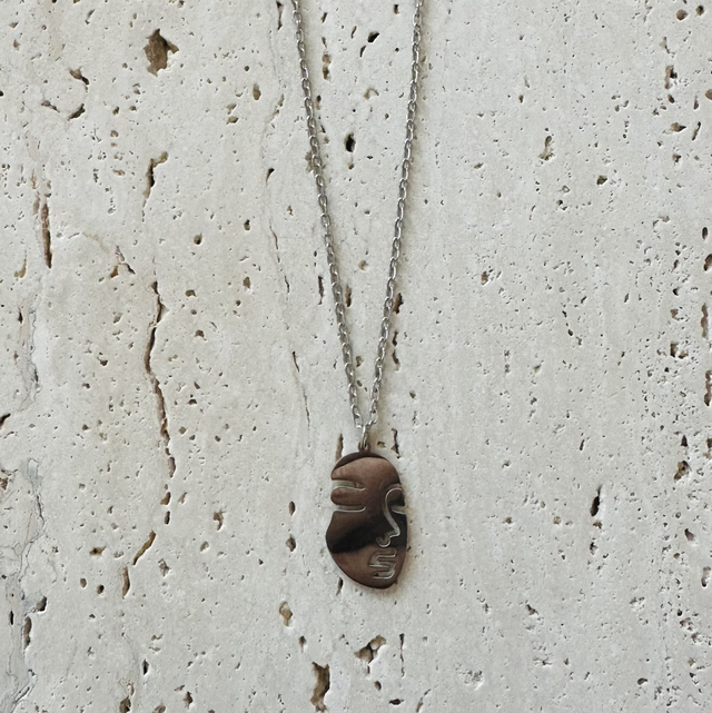 Ketting gezicht 