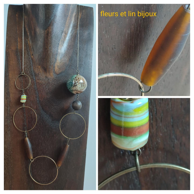 Sautoir boulle en céramique, verre de Murano et verre brun mat, bronze monté sur fil de lin réglable en pièce unique 