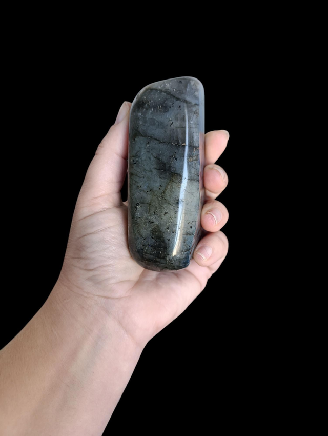 Bloc de Labradorite de Madagascar