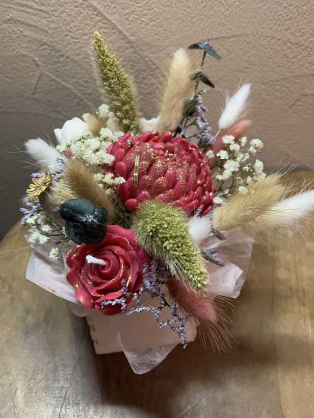 Composition florale parfumée