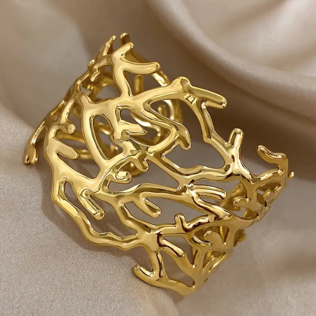 Coral inspired cuff bracelet