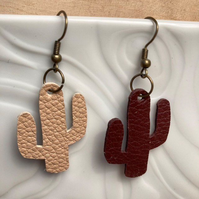 Boucles d'oreilles CACTUS asymétriques