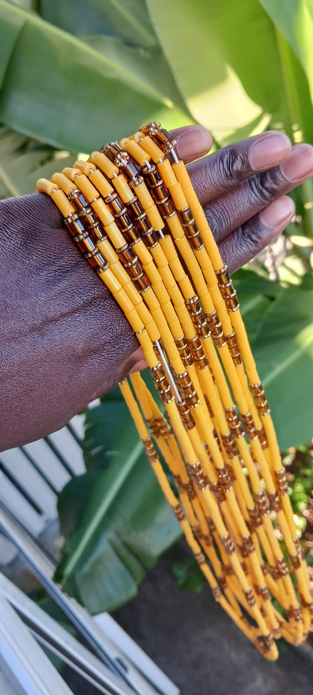 Baya, Perles de reins, fait main
