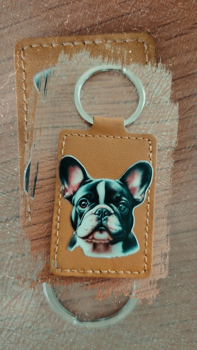 Porte-clés chien en similicuir  &quot; Boldogue &quot; 