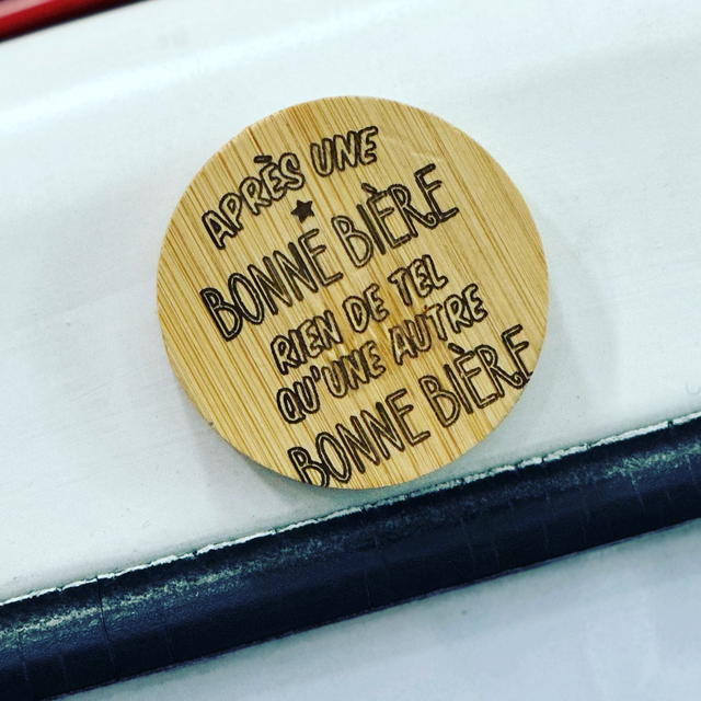 Décapsuleur aimanté 