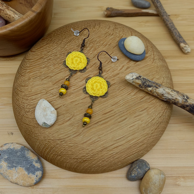 Parure jaune et bronze - Boucles d&#039;oreille jaunes type clochettes