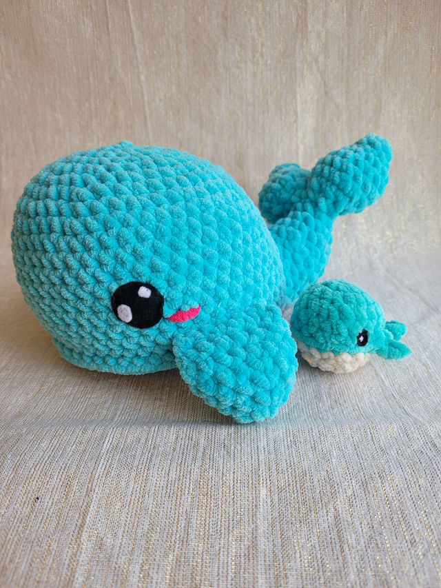 Maman Baleine et Bébé