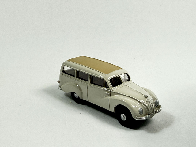 Ifa F9 Kombi H0 1:87