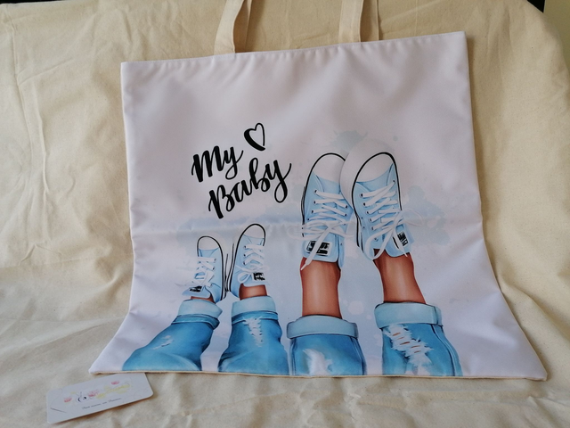 Tote bag