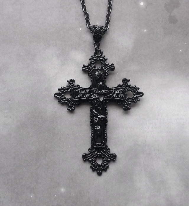 Black Patterned Cross Necklace 
