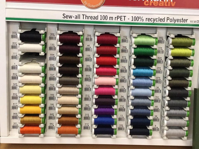 Gutermann Sew All Recycled rPET Thread 100m 156 - scarlet