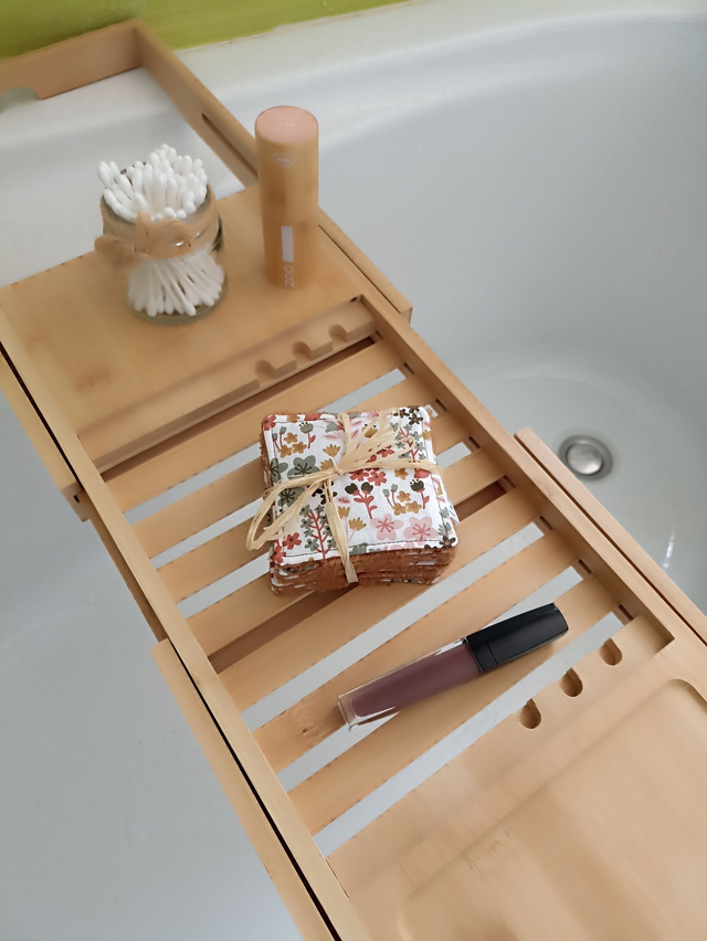 Ensemble de 8 carrés visage - Spring