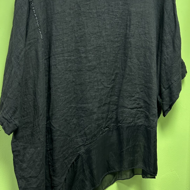 LMF - Black Linen Top with Lace Hem - Free Size - 1800