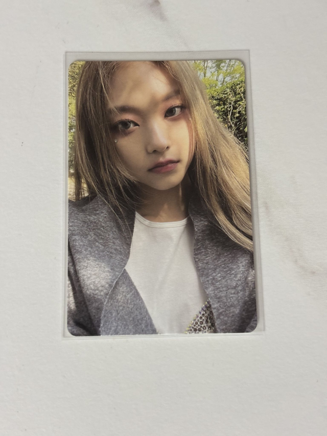 PC OFFICIEL DE HAERIN DE NEWJEANS