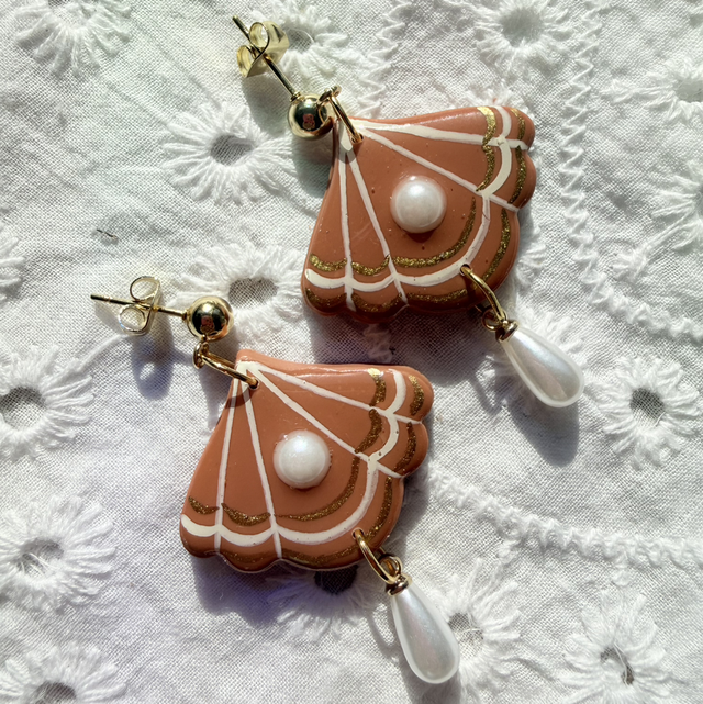 MYRA - Shell Scalloped Vintage Style Pearl Teardrop Earrings