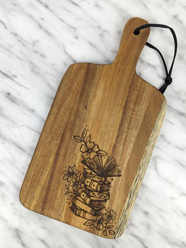 Acacia paddle 'BOOK LOVER' (S)