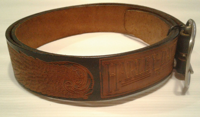 ceinture Harley et aile aigle marron sur noir