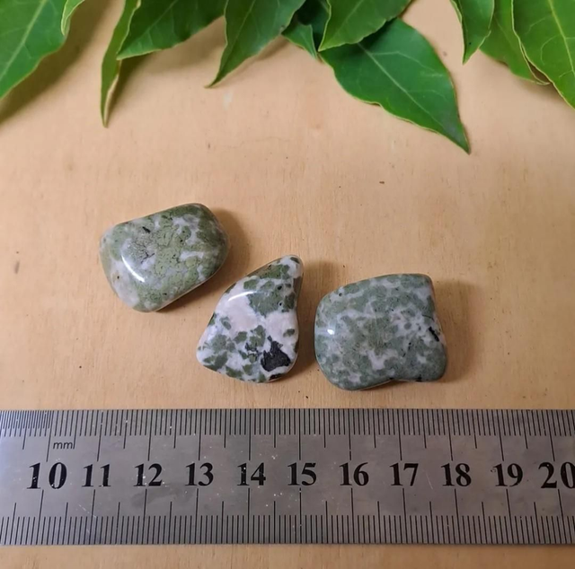 CAMOUFLAGE JASPER TUMBLESTONE