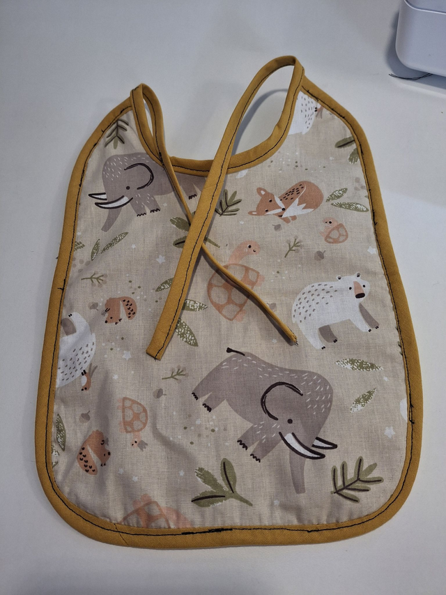 lot de 2 bavoirs  -154516