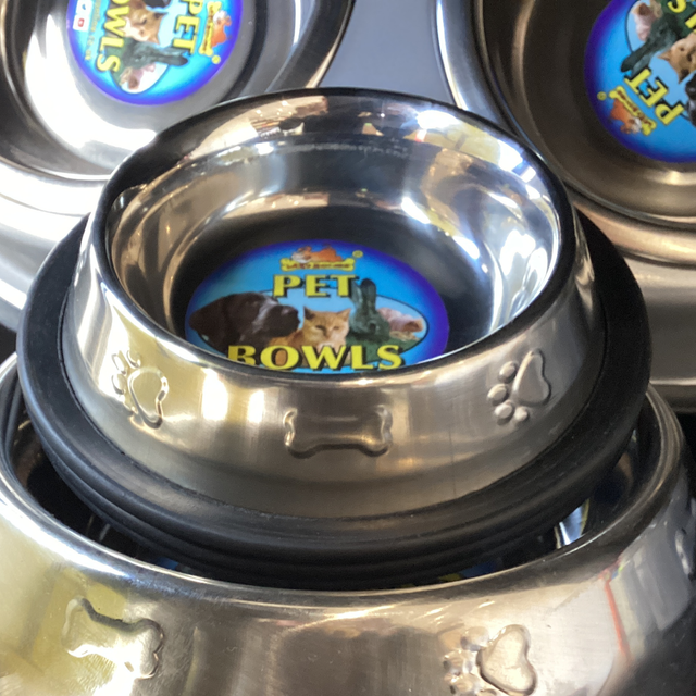 Small paw rubber base bowl