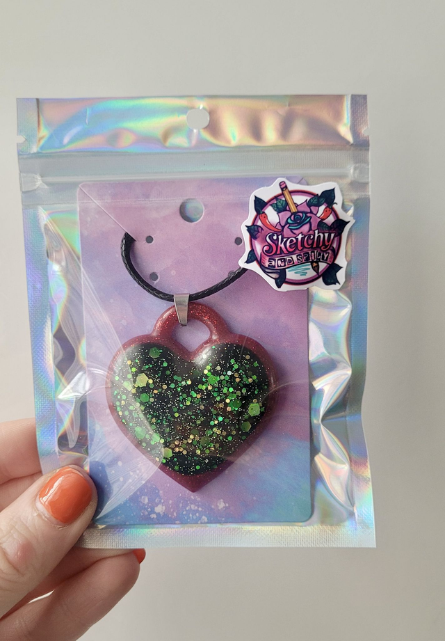 Green and Red Glitter Resin Heart Necklace – Chunky Statement Pendant on Black Cord with Extender Chain