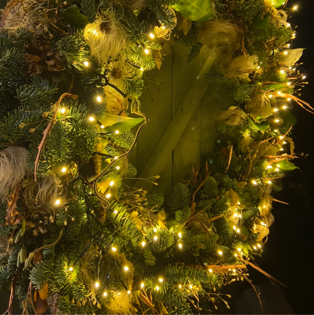 Winter Large Bridgetown Wreath