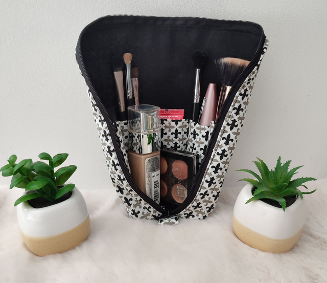 Trousse à maquillage nomade