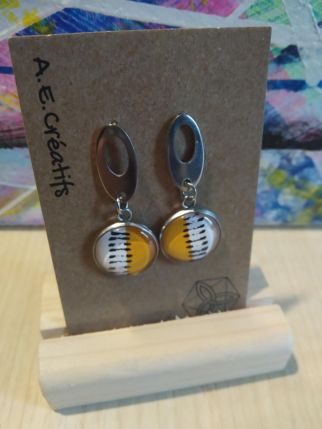 Boucles D&#039;oreilles Cabochons Couleurs Forme 