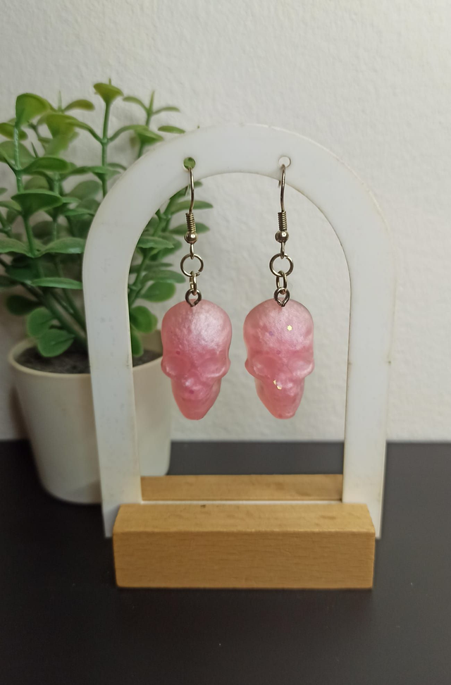 Boucle d&#039;oreille tête de mort (406)