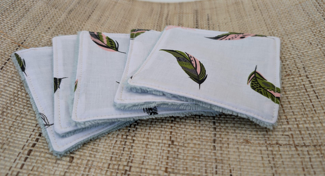 Lingettes démaquillantes lavables - Collection "Plumes", le lot de 5