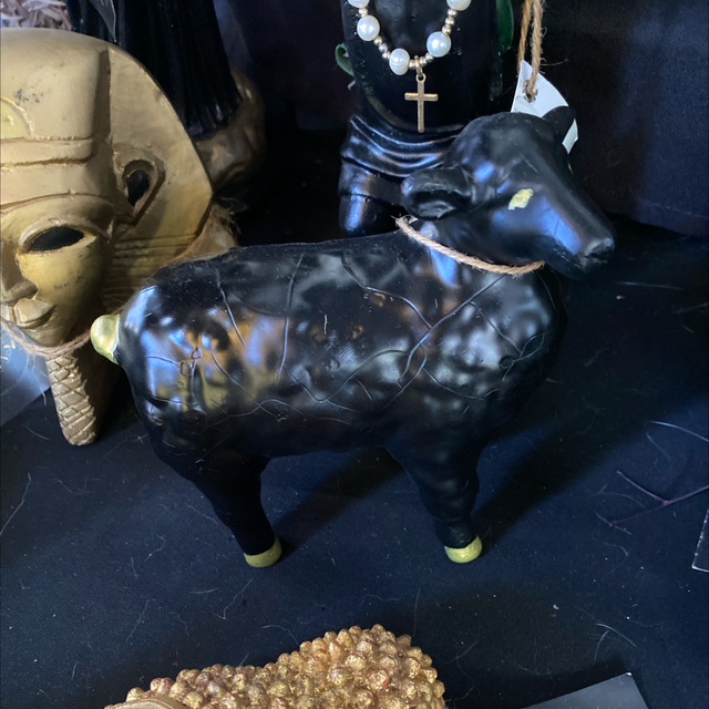 Mouton en céramique