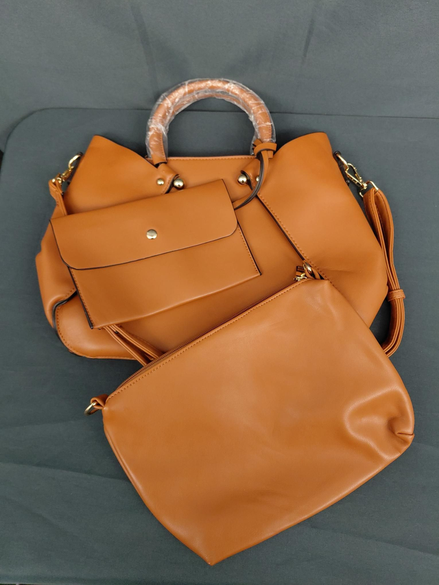 Magnifique sac couleur brun 