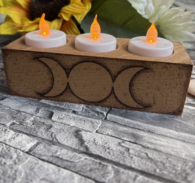 Triple moon tealight holder