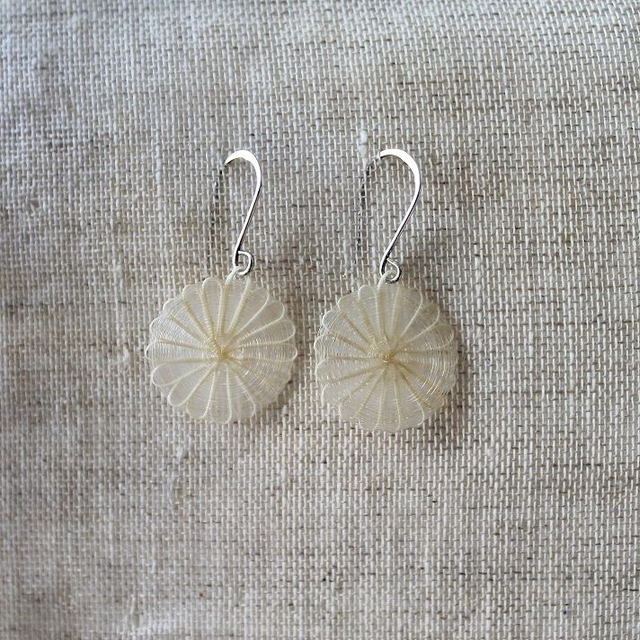 Boucles d'oreilles tissées en crin de cheval