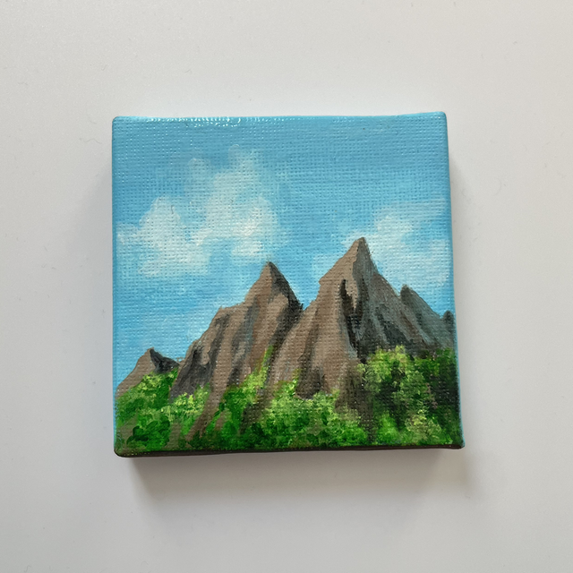 Montagnes au printemps 