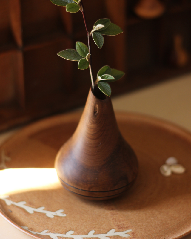 Soliflore unique en bois tourné