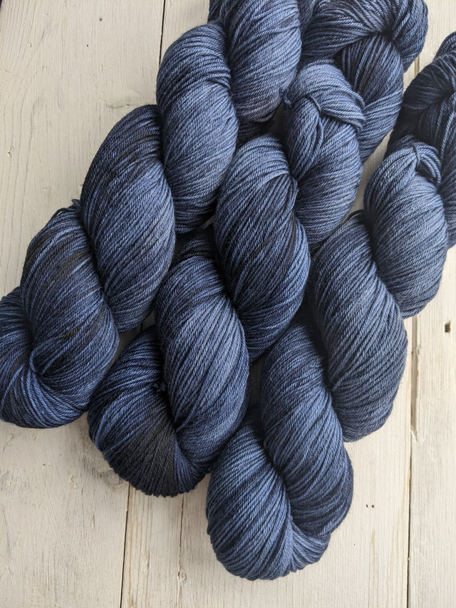 Multi Talented 4ply Cronus 100g/425m