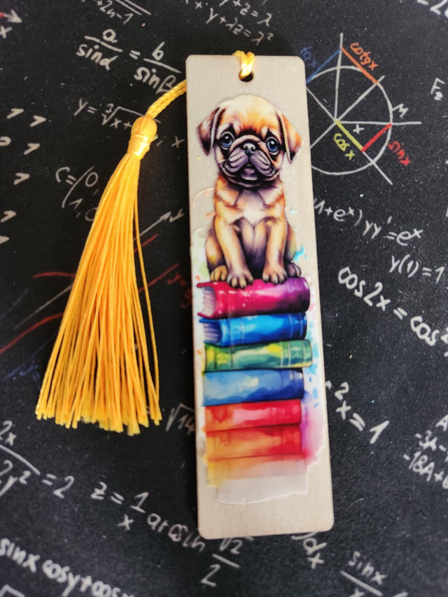Marque page en Bois " chien dougy book "  