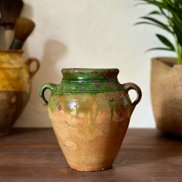 le pot à confit en terre cuite vernissée verte