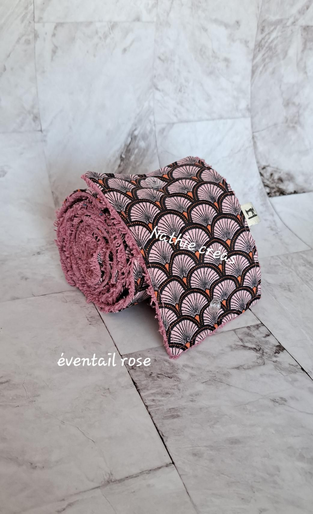 Papier toilette lavable 10 feuilles avec pressions éventail rose