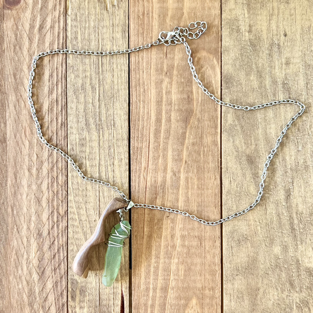 Collier entrelacé 