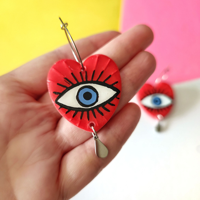 Pendientes CORAZÓN OJO (ARO)
