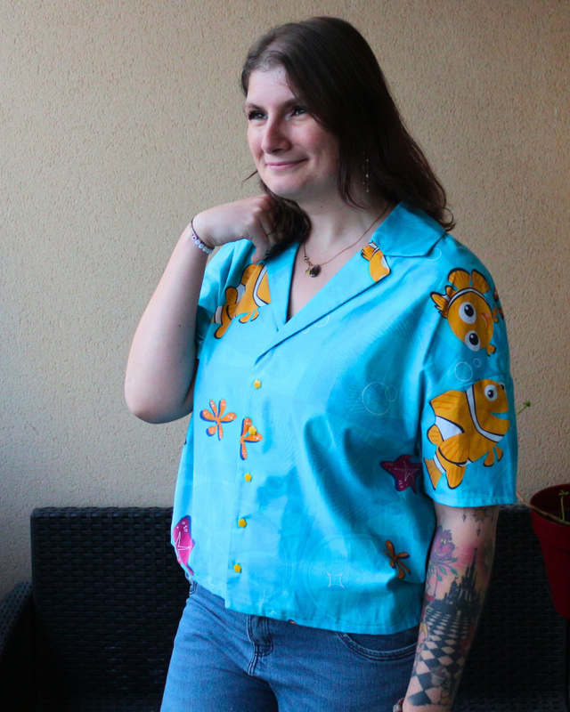 🌊 Chemise Upcyclée – « Le Monde de Nemo » – Taille 36