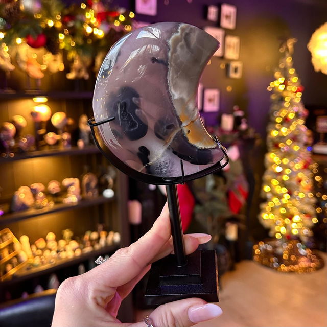 Volcano Agate Moon R36M3A