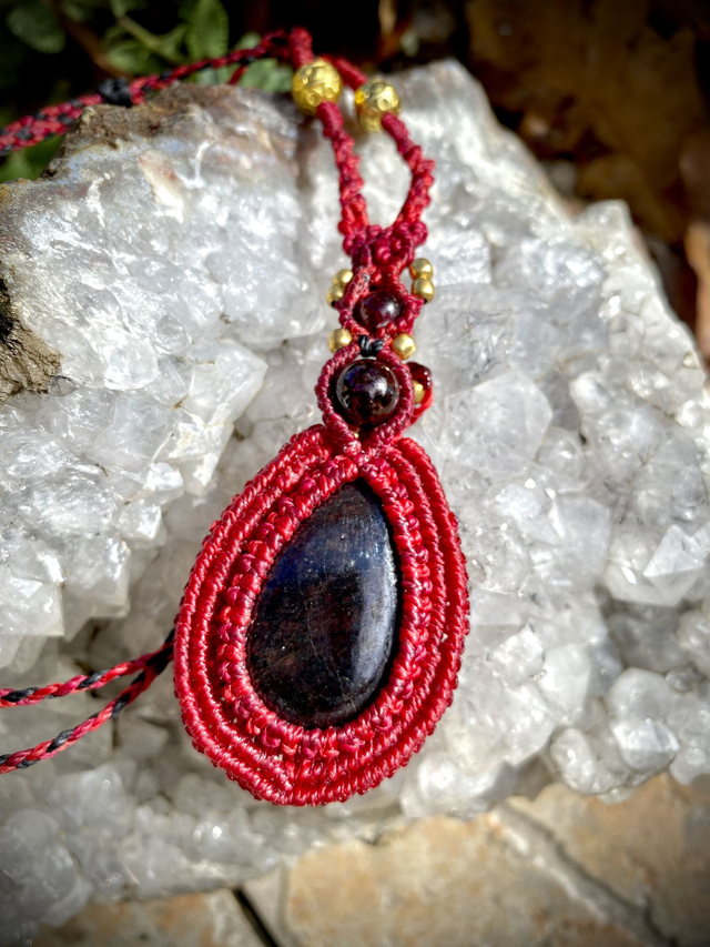 Collier ajustable Grenat