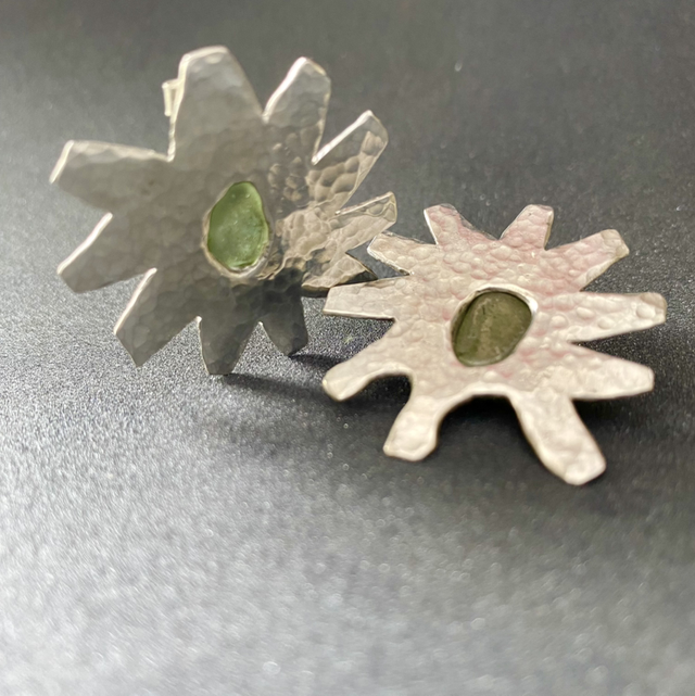 Boucles d’oreille Etoiles de mer Astéride et galets de verre