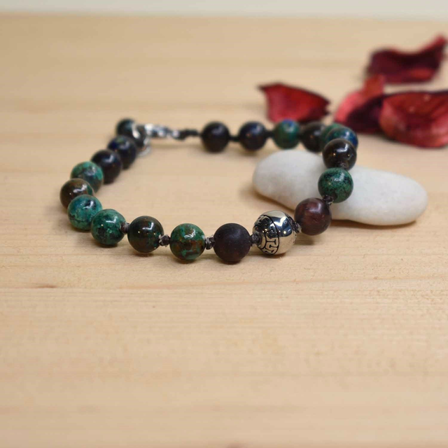 Bracelet homme boule aztèque en acier avec des pierres de 8mm en chrysocolle et oeil de taureau mat