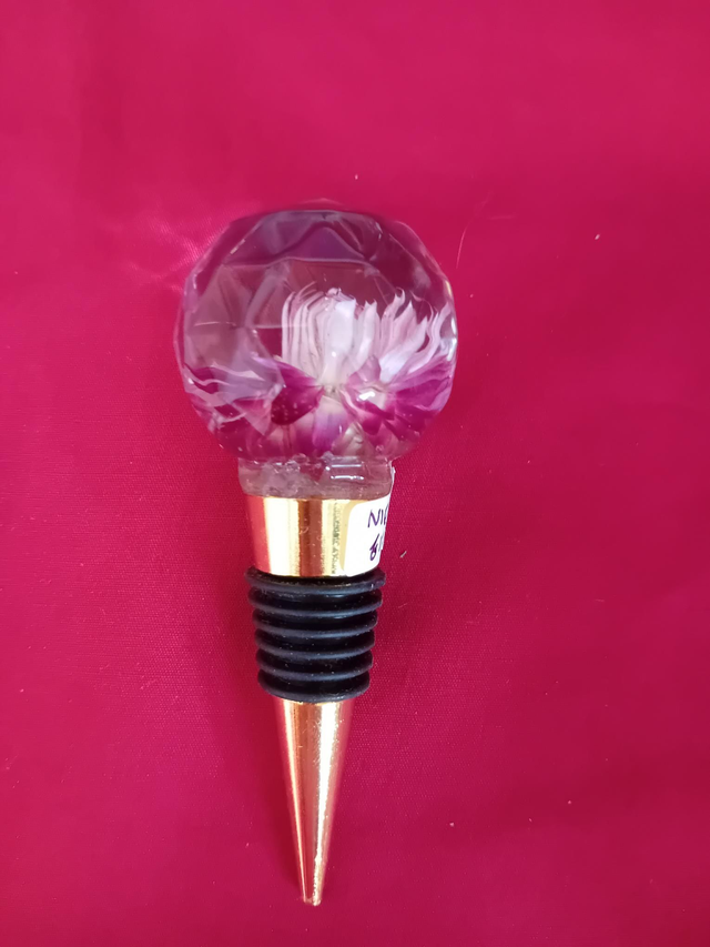 039 - Red wine stopper - Nature Inspiration 