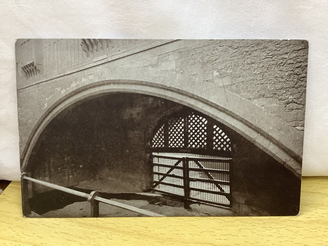 Tower of London Traitors Gate Vintage Postcard No 1853 by Gale &amp; Polden. Our Ref No. A33 £2.00